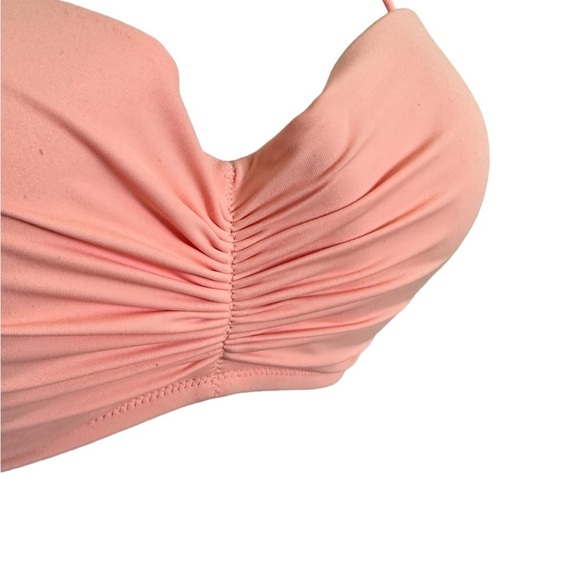 🍁 BUNDLE ONLY - 5/$15 - VS Convertible Coral Halter/Strapless Bikini Top, 36D - Picture 2 of 5